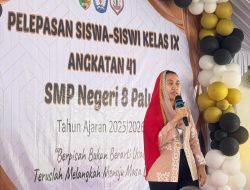 Wakil Wali Kota Palu Imelda Liliana Muhidin, Melepas Siswa-Siswi Kelas IX SMP Neg.8 Palu.