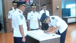 Pelantikan dan  Pengambilan Sumpah Jabatan Pejabat Nonmanagerial Analis Keimigrasian.