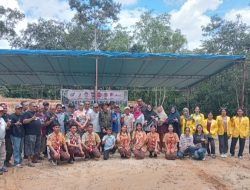 IWO Landak Bersama Lintas Komunitas Tanam Puluhan Pohon di Riam Air Terjun Sentegung