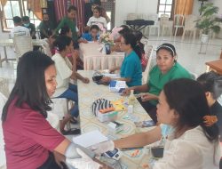 UPTD Puskesmas Camplong Dukung Program Nasional, Layani CKG Bagi Jemaat Karmel Ekateta