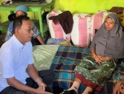 Ditandu 25 km untuk melahirkan, Tuti Daulay dijenguk Bupati Tapsel