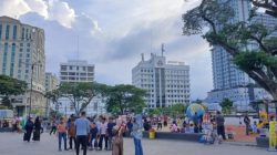 Lapangan Merdeka Medan dipadati pengunjung saat ‘long weekend’