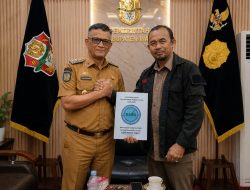 Ketua BNM Wajo Takbir S.Sos Bersilaturahmi dengan Wakil Bupati Wajo dr. Baso Rahmanuddin