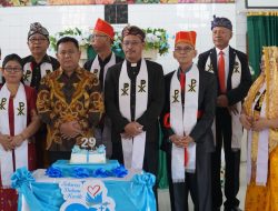 Wali Kota Palu Diwakili Kepala BKPSDMD, Dr. John Yus Madoli Hadiri HUT Ke-XXIX Jemaat GPID Getsemani Maesa.