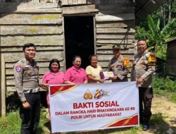 Sambut Hari Bhayangkara ke-80, Polsek Menyuke Salurkan 50 Paket Sembako ke Purnawirawan dan Warga Kurang Mampu
