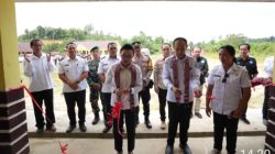 Resmikan SMPN 5 Air Besar, Bupati Landak Ingatkan Pentingnya Kedisiplinan Pendidik