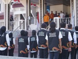 Wali Kota Palu H. Hadianto Rasyid, Bertindak Sebagai Pembina Upacara Pada Apel Siaga Sensus Ekonomi 2026.