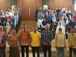 Staf Ahli Bid. Lingkungan dan Infrastruktur Kota Palu, Moh. Fahri Membuka Acara ITPD.