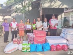 3 Korban Angin Kencang di Dusun Mamek Tembawang Terima Bantuan dari Pemkab Landak, Warga Ucapkan Terima Kasih